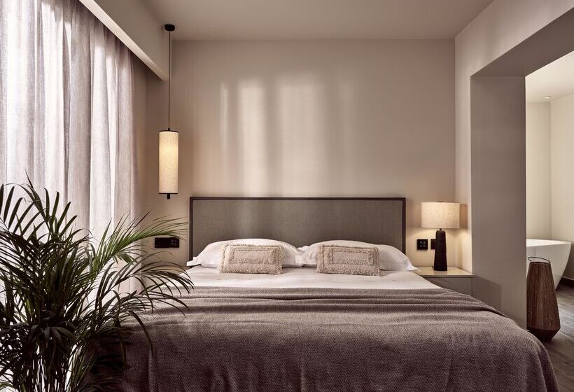 Suite con 2 camere da letto e balcone, Numo Ierapetra Beach Resort