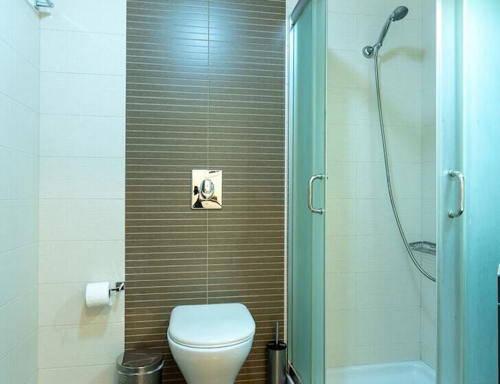 استودیوی استاندارد, Plakias Resorts