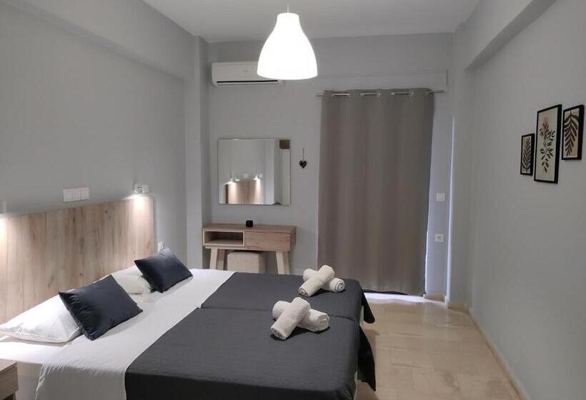 اتاق لوکس با چشم‌انداز باغ, Valentinos Apartments