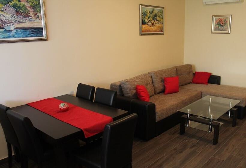 Апартаменты Comfort 2 Спальни, Apartments Logos
