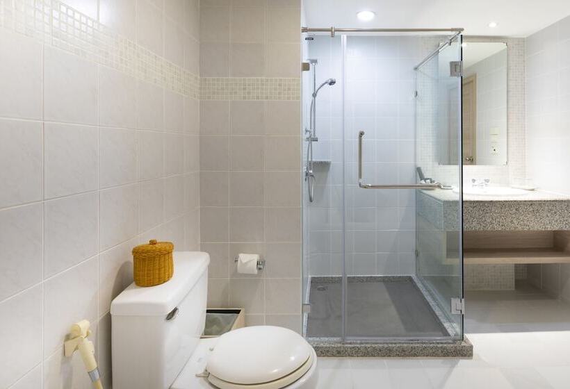 سوییت, Classic Kameo Hotel And Serviced Apartments, Sriracha