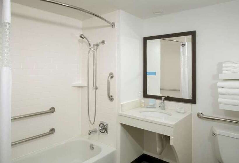 اتاق استاندارد, Doubletree By Hilton Sulphur Lake Charles