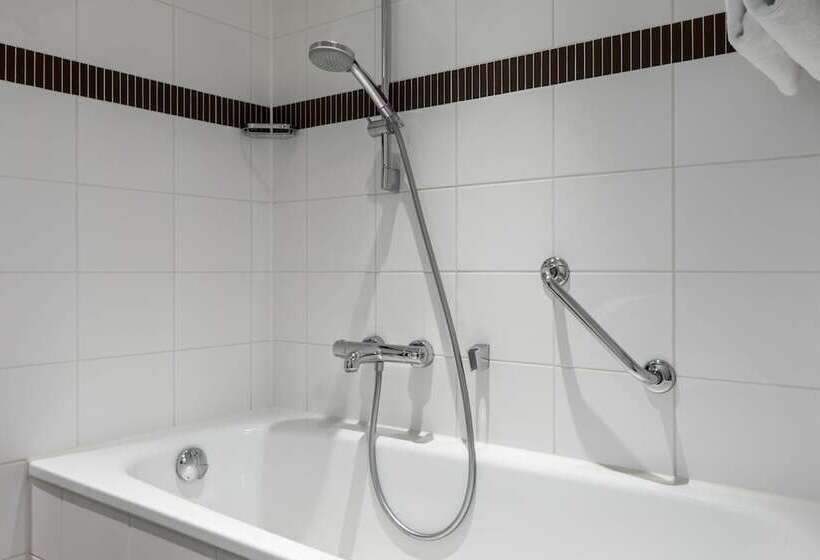 اتاق خانوادگی, Hilton Garden Inn Leiden