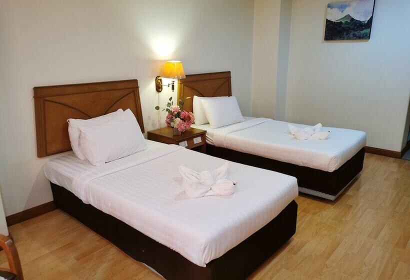 اتاق لوکس, Morakot Twin Chumphon