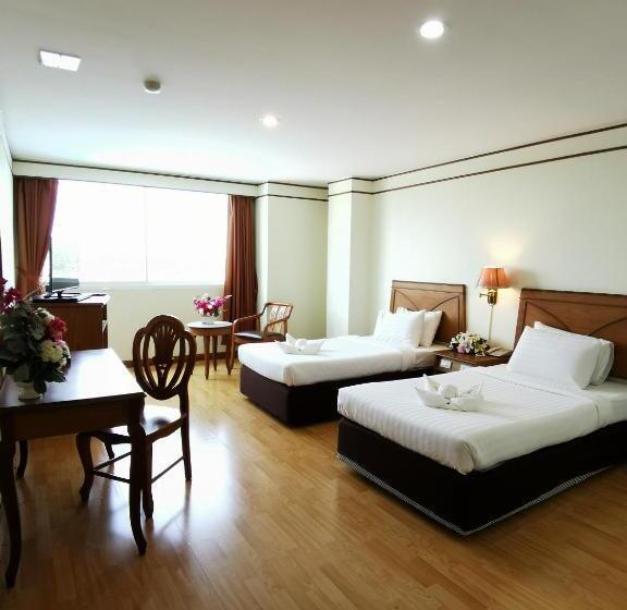 اتاق سوپریور, Morakot Twin Chumphon