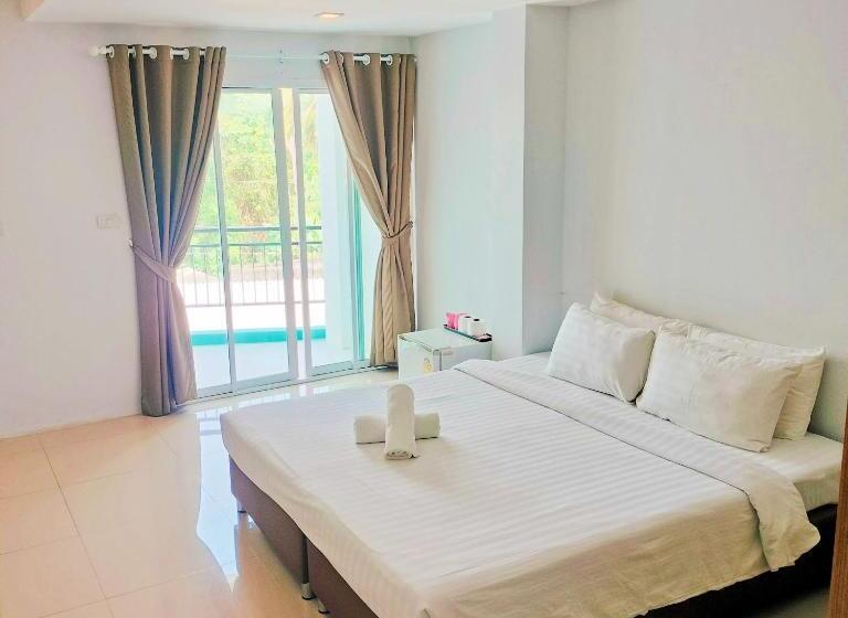 اتاق استاندارد, Morakot Twin Chumphon