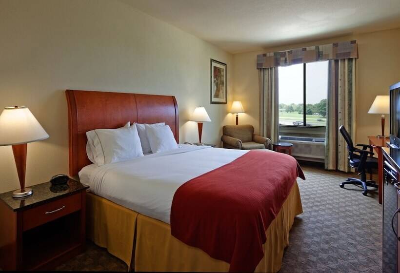 2 Schlafzimmer Suite, Holiday Inn Express Hotel And Suites Fairfield North, An Ihg