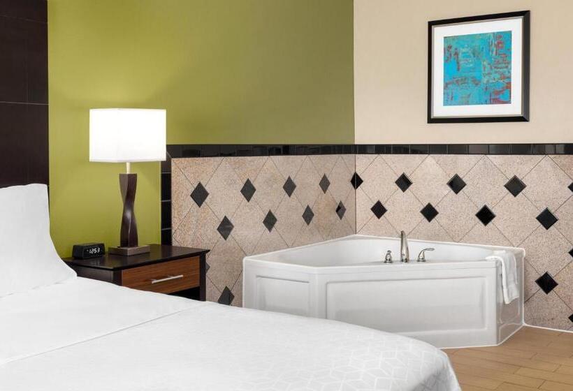 سوئیت با تخت بزرگ, Holiday Inn Express  & Suites Edmond