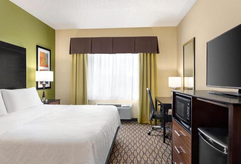 غرفة قياسية سرير كينج لذوى الإحتياجات الخاصة, Holiday Inn Express  & Suites Edmond