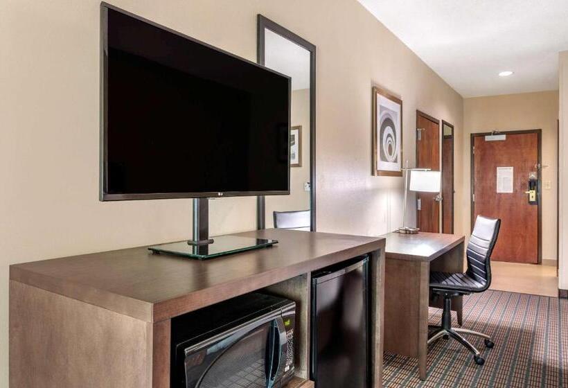 Suite, Comfort Inn & Suites