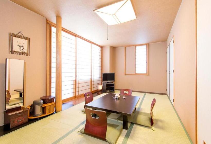 Standard Room Shared Bathroom, Hakuba Mominoki