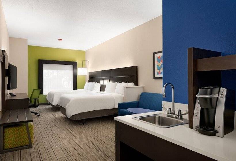 Suite, Holiday Inn Express  & Suites Mcalester