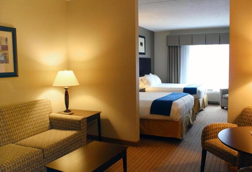 Suite, Holiday Inn Express & Suites Malone