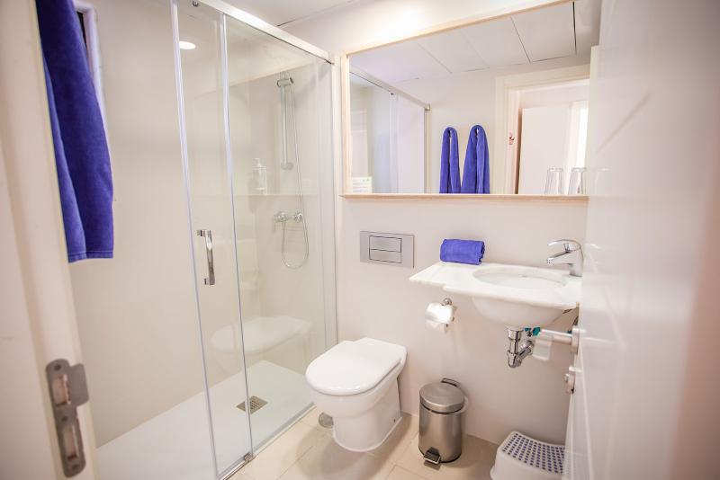 带大床的标准间, Holiday Inn & Suites Green Bay Stadium, An Ihg