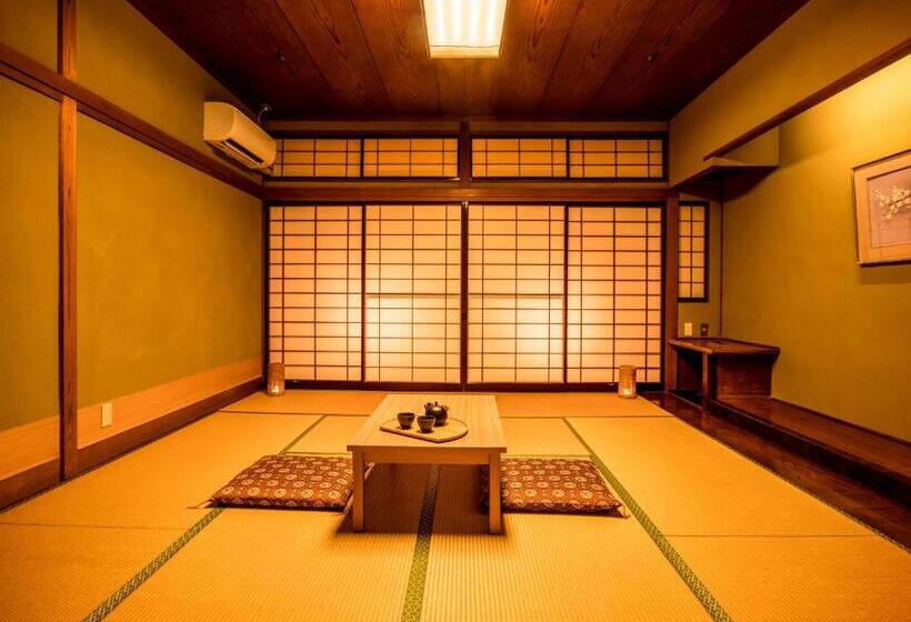 اتاق استاندارد چهار تخته, Ooedo Onsen Monogatari Unazuki Grand