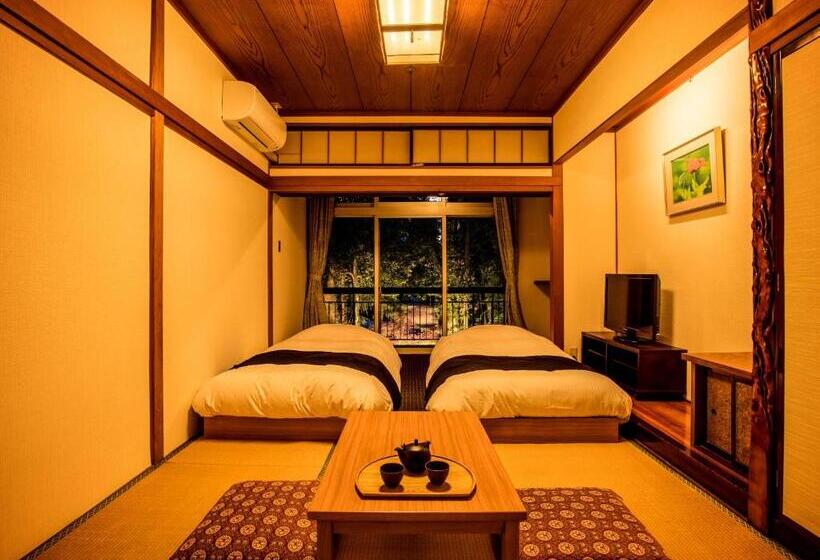 اتاق اکونومی, Ooedo Onsen Monogatari Unazuki Grand