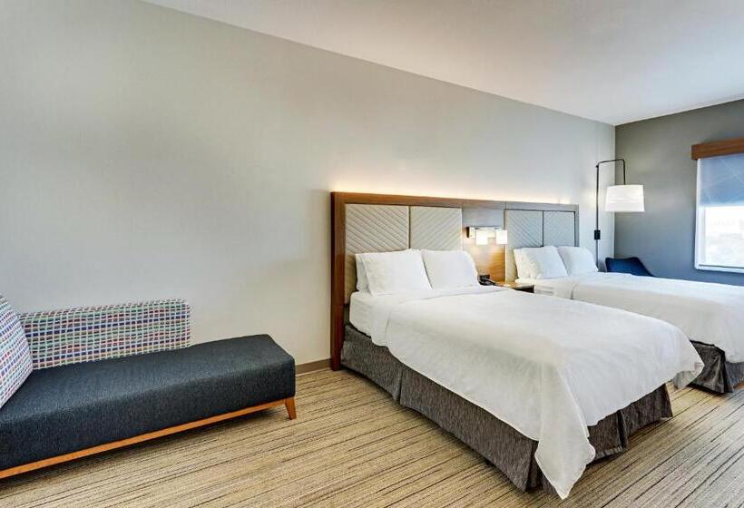 Standard Room Adapted for people with reduced mobility, Holiday Inn Express & Suites Weatherford