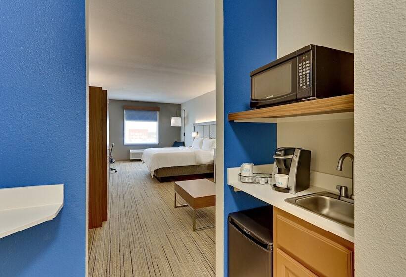 Suite King Bed, Holiday Inn Express & Suites Weatherford