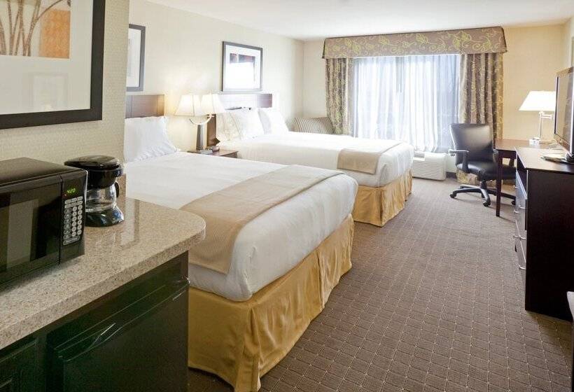 Suite, Holiday Inn Express Hotel & Suites Eagle Pass, An Ihg