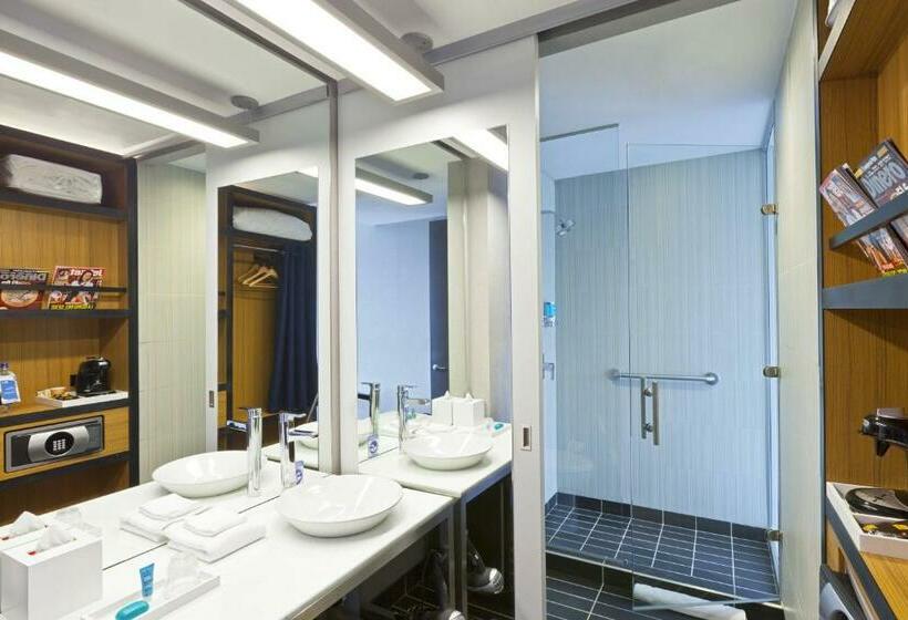 اتاق استاندارد با تخت بزرگ, Aloft Bogota Airport