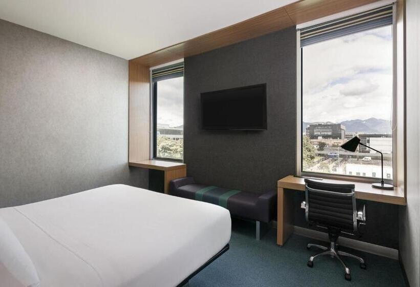 اتاق استاندارد با تخت بزرگ, Aloft Bogota Airport