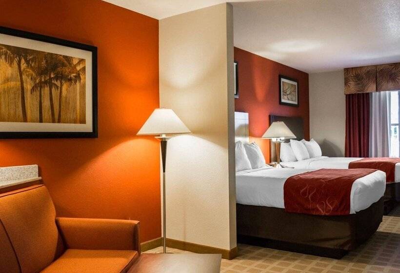 سوییت, Comfort Suites Vero Beach I95