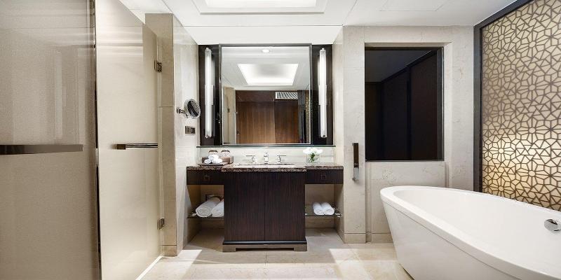 اتاق استاندارد با تخت بزرگ, Crowne Plaza Huangshan Yucheng, An Ihg