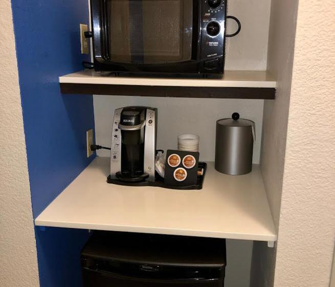 سوئیت برای معلولان, Holiday Inn Express Hotel & Suites Decatur, Tx, An Ihg