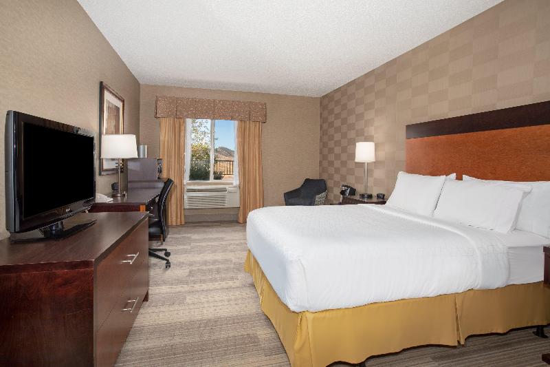 سوییت, Holiday Inn Express & Suites Lacey   Olympia, An Ihg