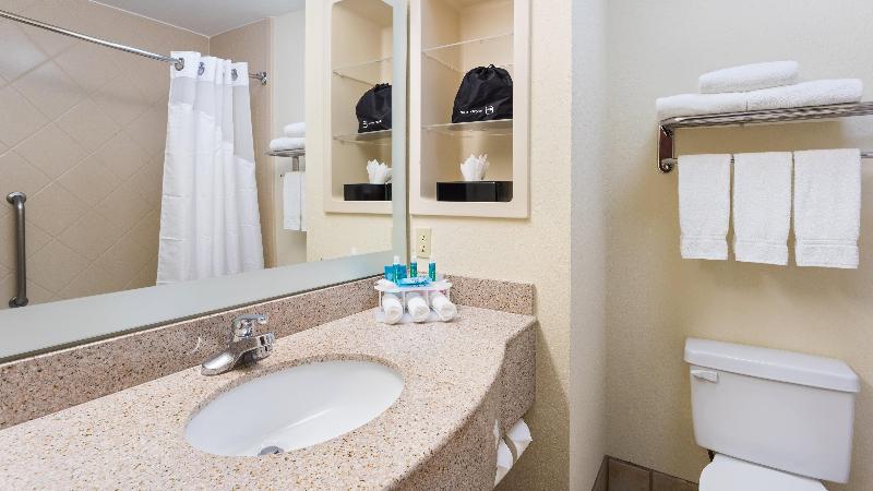اتاق استاندارد با تخت بزرگ, Holiday Inn Express & Suites Pecos, An Ihg