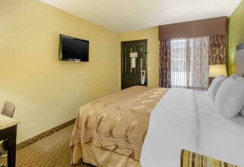 غرفة قياسية سرير كينج, Quality Inn