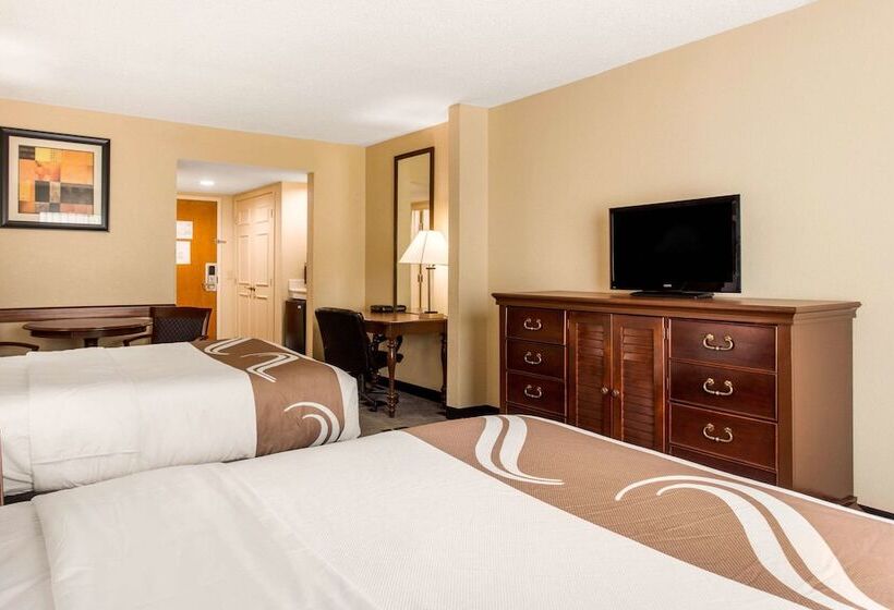 اتاق استاندارد با 2 تخت دوبل, Quality Inn & Suites