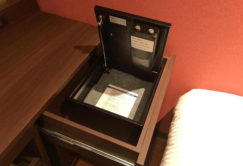 Номер Стандарт, Red Roof Inn Kamata / Haneda Tokyo
