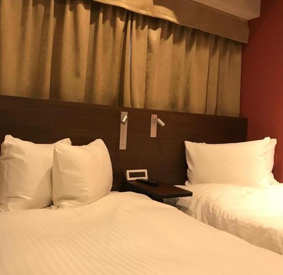 Номер Стандарт, Red Roof Inn Kamata / Haneda Tokyo