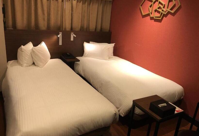 Номер Стандарт, Red Roof Inn Kamata / Haneda Tokyo
