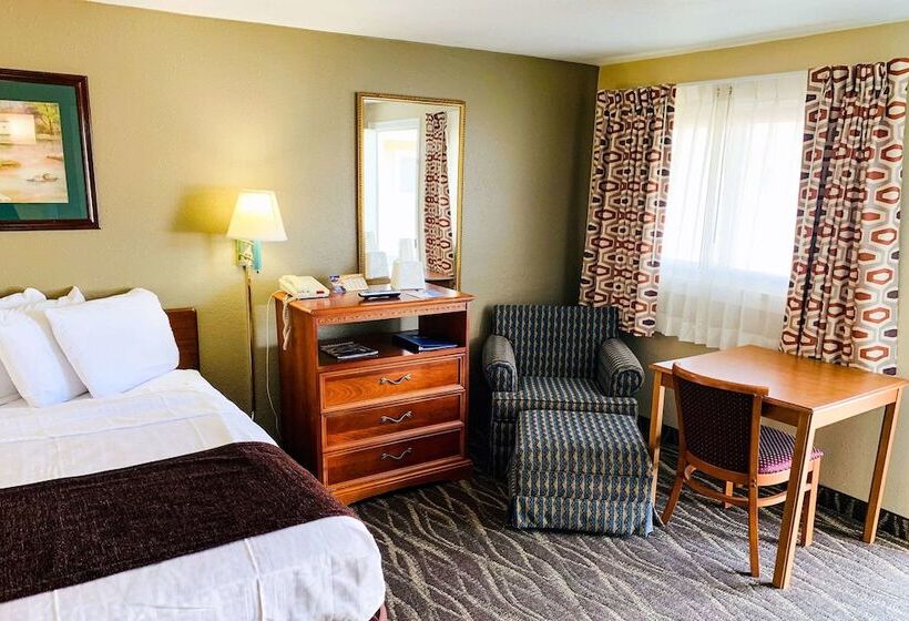 اتاق استاندارد با 2 تخت دوبل, Rodeway Inn And Suites