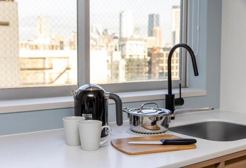 اتاق سوپریور, Tokyu Stay Nihonbashi