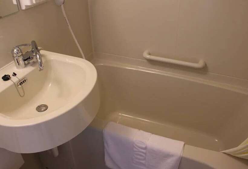 اتاق استاندارد یک نفره, Toyoko Inn Nagano-eki Zenkoji-guchi