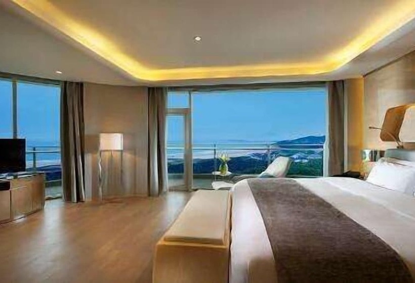 Habitación Familiar, Wyndham Grand Qingdao