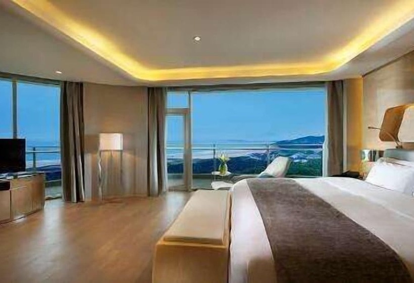 سوییت اجرایی, Wyndham Grand Qingdao