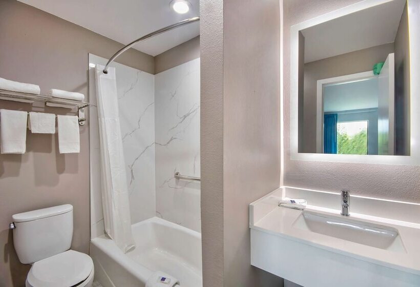 اتاق استاندارد با 2 تخت دوبل, Motel 6sulphur, La