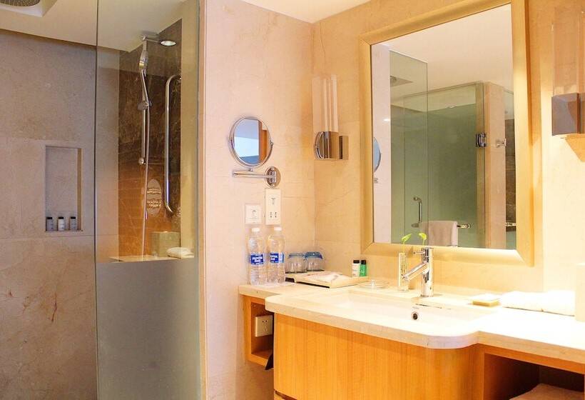سوییت خانوادگی, Sheraton Yantai Golden Beach Resort