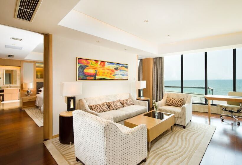 ویلای 2 خوابه, Sheraton Yantai Golden Beach Resort