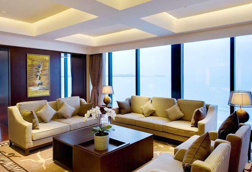 Presidential Suite, Sheraton Yantai Golden Beach Resort