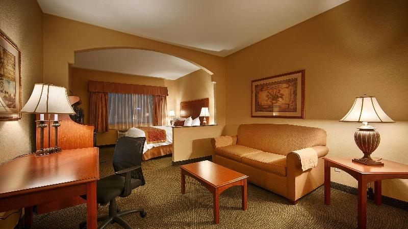 سوئیت با تخت بزرگ, Best Western Plus Victoria Inn & Suites