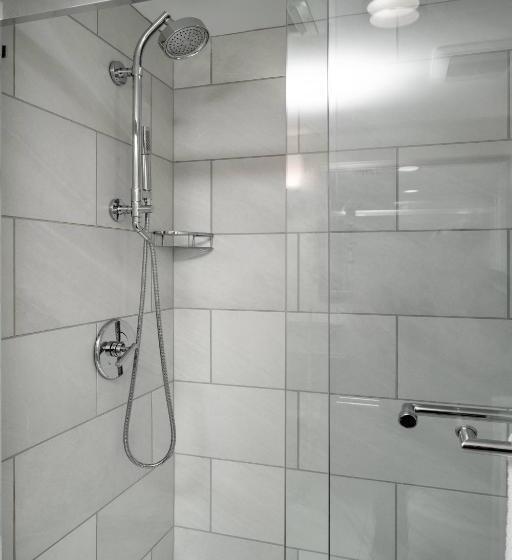 سوئیت اجرایی با تخت کینگ, Delta Hotels By Marriott Huntington Mall