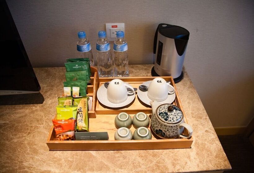 سوییت, Evergreen Resort Hotel   Jiaosi