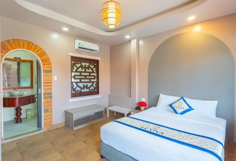 اتاق لوکس با چشم‌انداز استخر, Hai Au Mui Ne Beach Resort & Spa