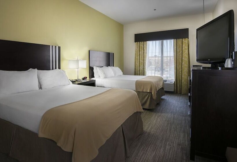 اتاق استاندارد با 2 تخت دوبل, Holiday Inn Express Conway, An Ihg