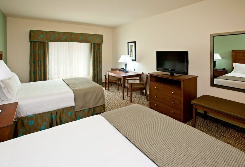 اتاق استاندارد با 2 تخت دوبل, Holiday Inn Express & Suites Ripley
